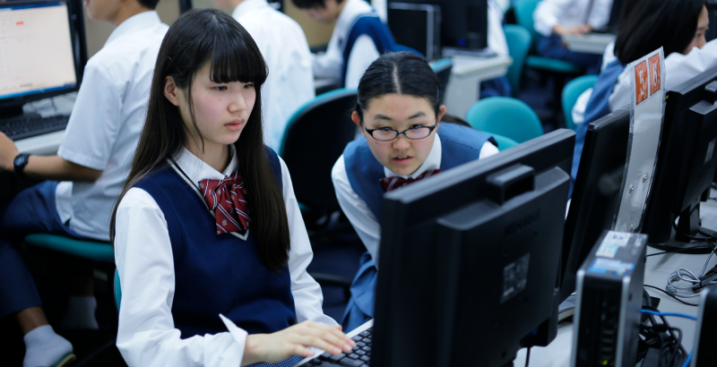 制服snap 東邦高等学校